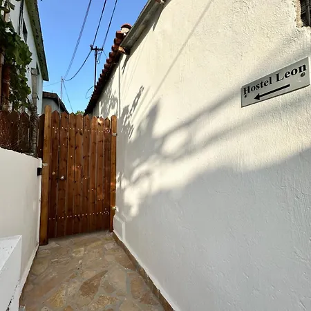 Leon Albergue